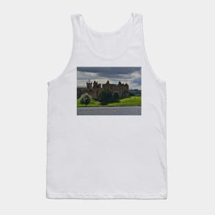 Linlithgow Palace ( in Outlander as Wentworth Prison) Tank Top